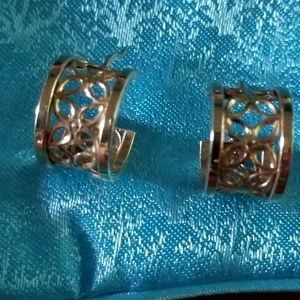 14k yellow gold earrings